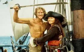 Geena Davis and Matthew Modine in �Die Piratenbraut�