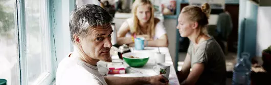 Filmszene <q>Name Me</q>