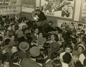 Ausstellung �One Hundred Years of Love� in der Istanbul Modern