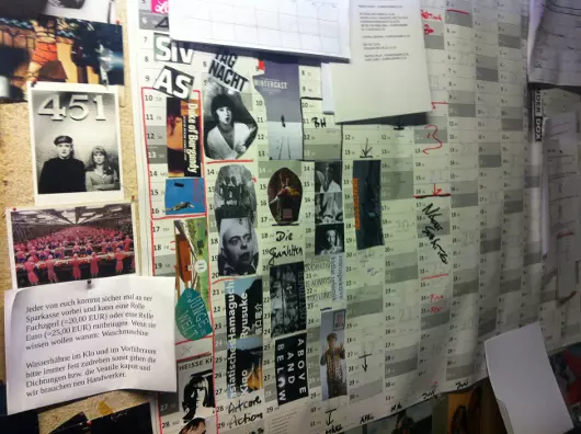 Gro�er Wandkalender zur Plaung des Filmprogramms