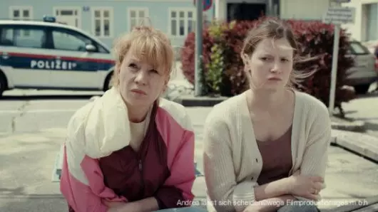 Andrea l�sst sich scheiden