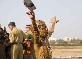 SLUMDOG MILLIONAIRE