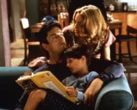 Rupert Everett mit Film- Familie in EIN FREUND ZUM VERLIEBEN