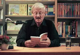 Ex-Heimkind Richard Sucker bei einer Lesung