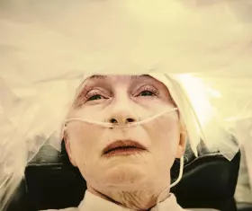 Filmszene »Lars von Trier: Geister - Exodus«