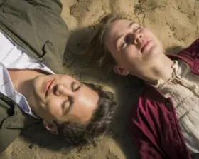 Filmszene Hello again - Ein Tag fr immer