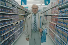 Sy Parrish (Robin Williams) im Supermarkt