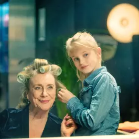 Filmszene �Romys Salon�