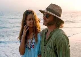 Filmszene Inherent Vice - Natrliche Mngel