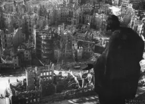 Filmszene �Luftkrieg - Die Naturgeschichte der Zerst�rung�