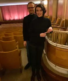 Claire Schleeger und Bastian Hauser im Theatiner